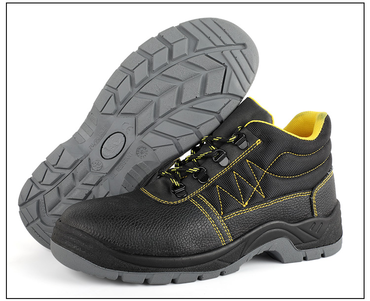 Outdoor blue labor protection shoes