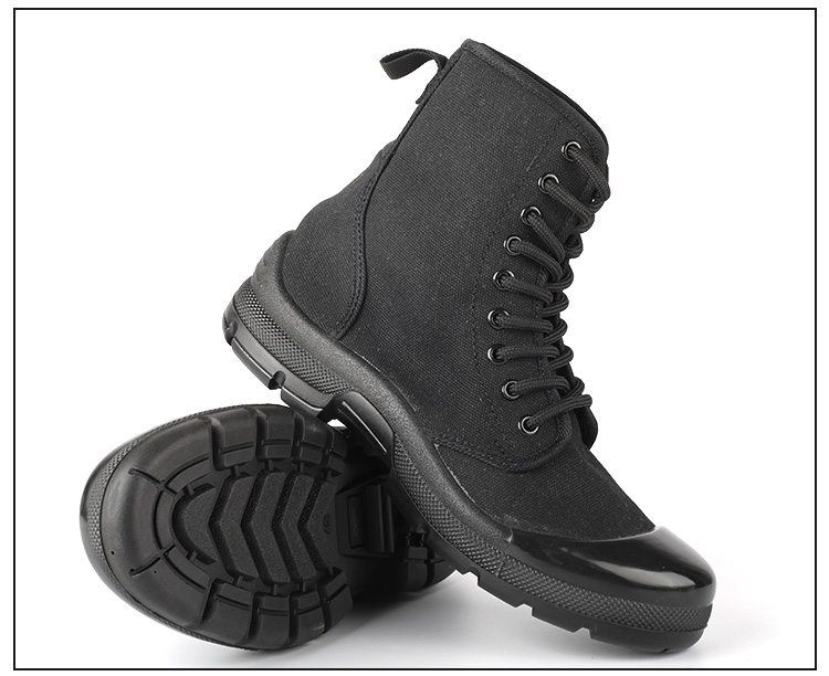 Black thick soled lightweight labor protection shoes